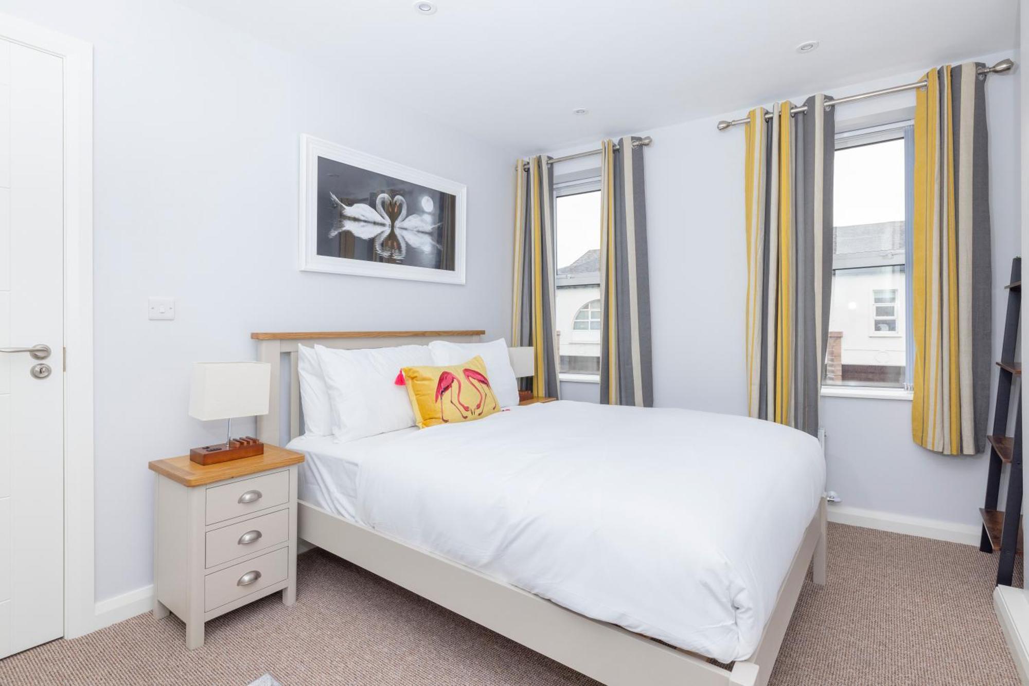 Modern 2 Bed Apartment Enniskillen Exterior foto