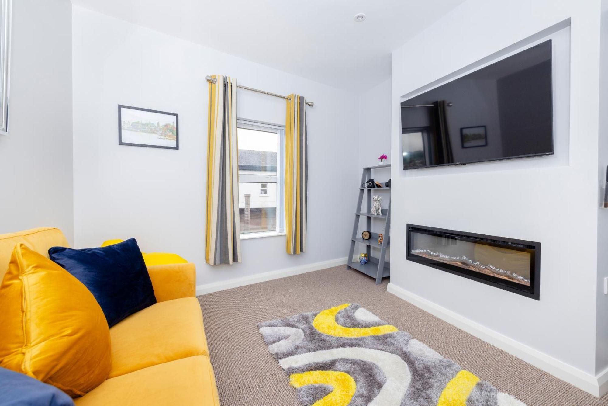 Modern 2 Bed Apartment Enniskillen Exterior foto
